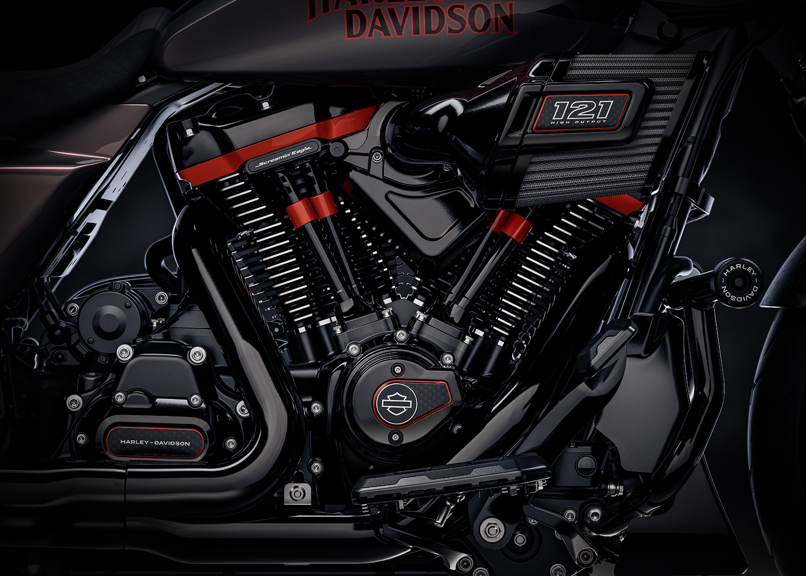 Milwaukee-Eight® 121高功率发动机